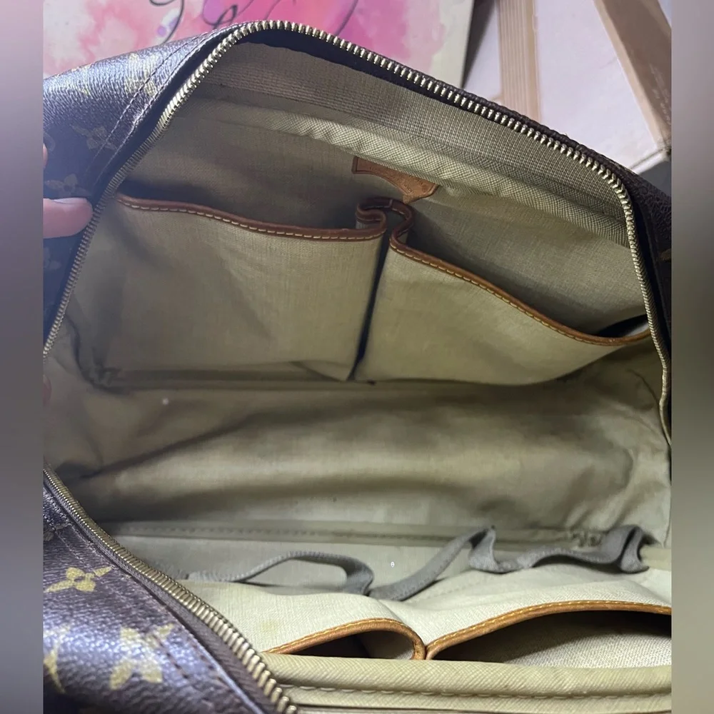 Louis Vuitton Monogram Deauville - Picture 9 of 11